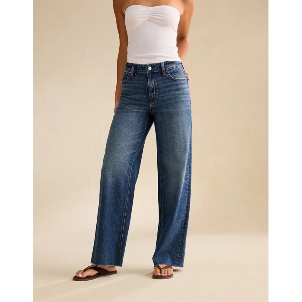 American Eagle Super High-Rise Baggy Wide Leg Jeans 14 Short Blue Raw Hem